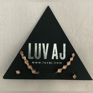 Luv AJ Crawler and Post Rose Gold
Earring Set
